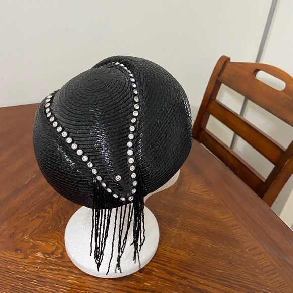 Accessories - Dressy black hat with bedazzle